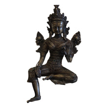  [[Copper brass Tara///Tara en laiton cuivré]]